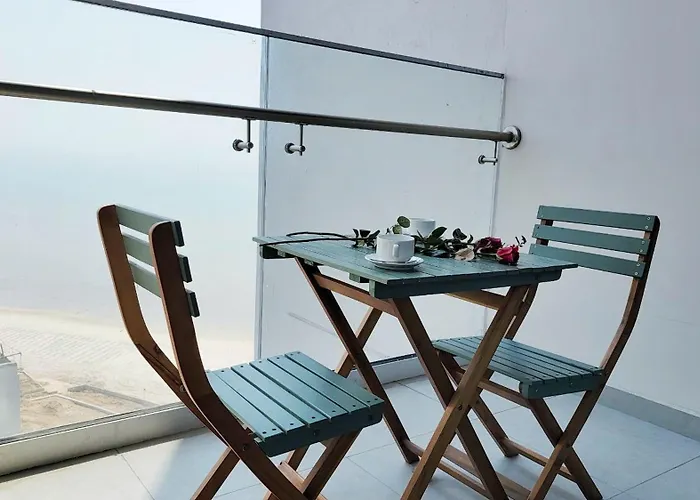 Elegant Alacarte Apartment Ha Long