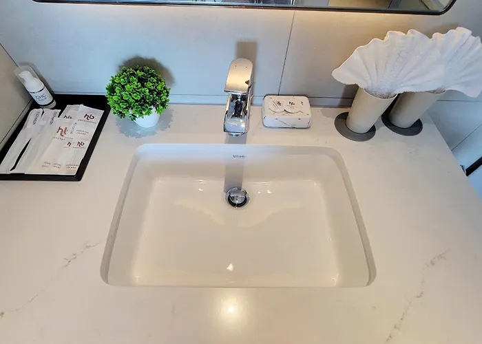 Elegant Alacarte Apartment *