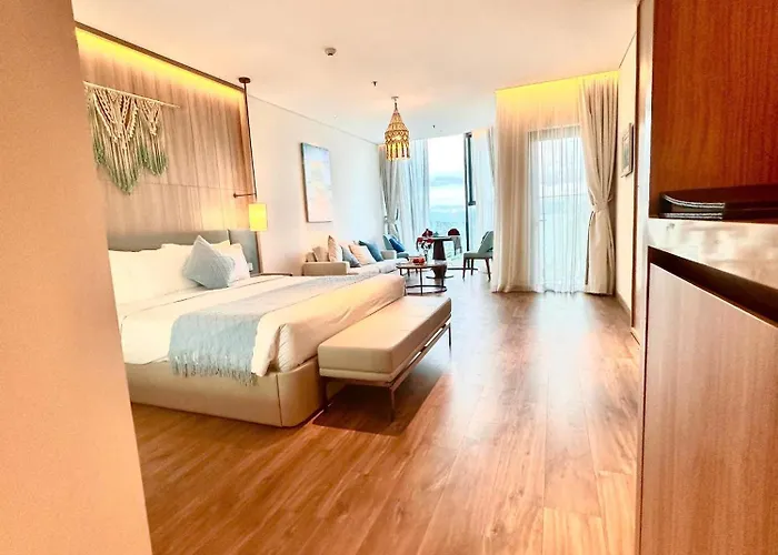 Elegant Alacarte Ha Long